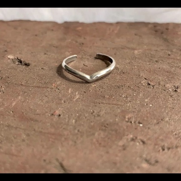 Sterling silver toe ring - Picture 1 of 1